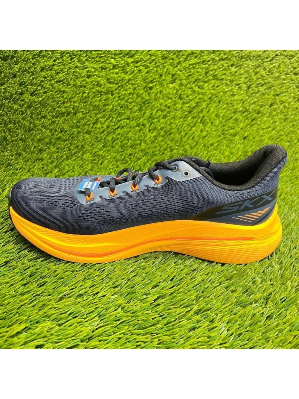 Skechers please review
